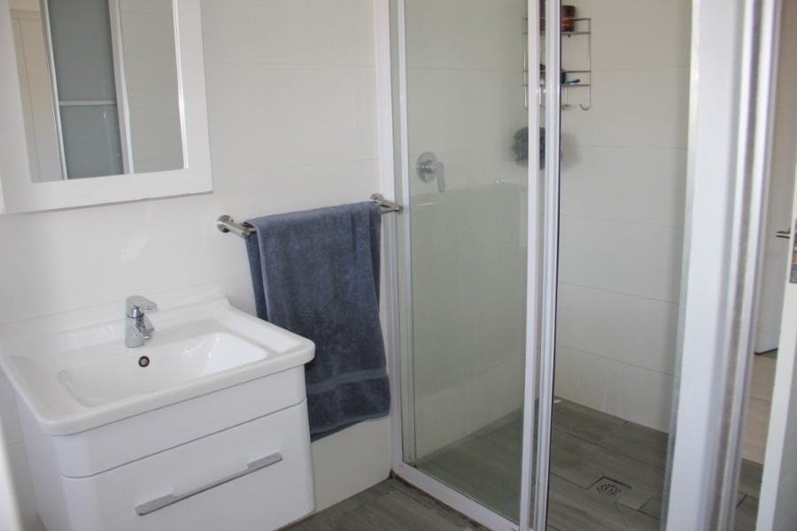 4 Bedroom Property for Sale in Somerset Country Estate Western Cape